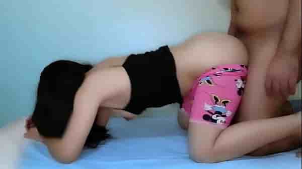 قحبه تعشق زب المحارم تتنكح من اخوها الكبير في وضعية نار في xnxx مغربي